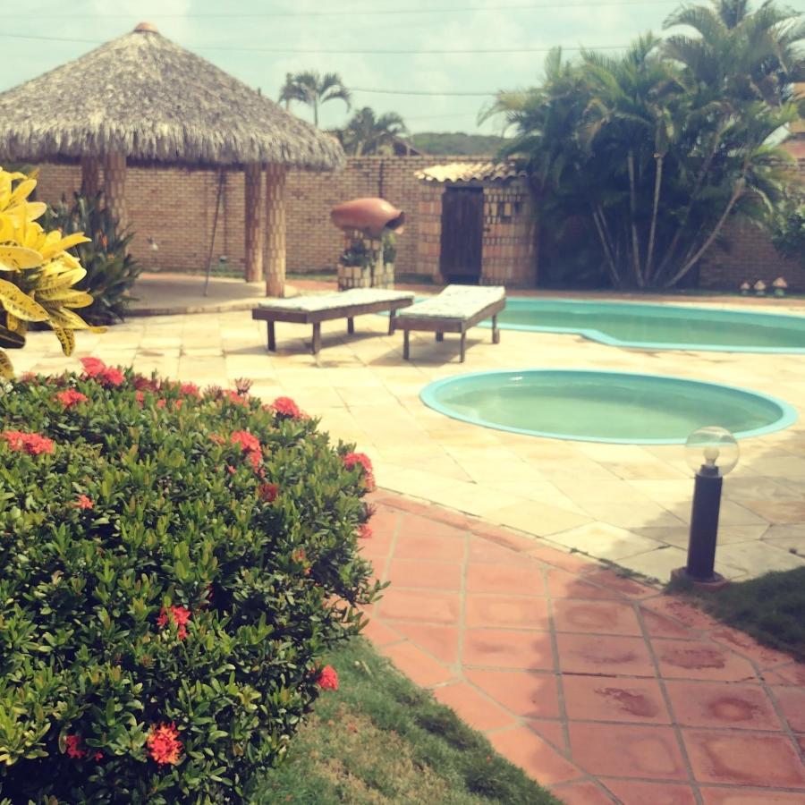 Pousada paraiso das falésias. Beberibe Habitación foto